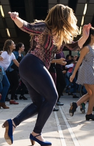 Tap dancer em movimento